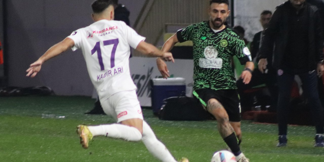 1922 Konyaspor'da flaş karar! Tecrübeli isim kadro dışı bırakıldı