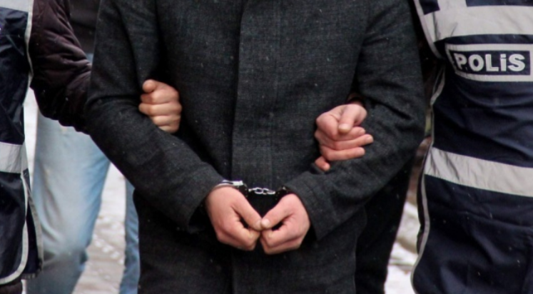 2 firari hükümlü yakalandı