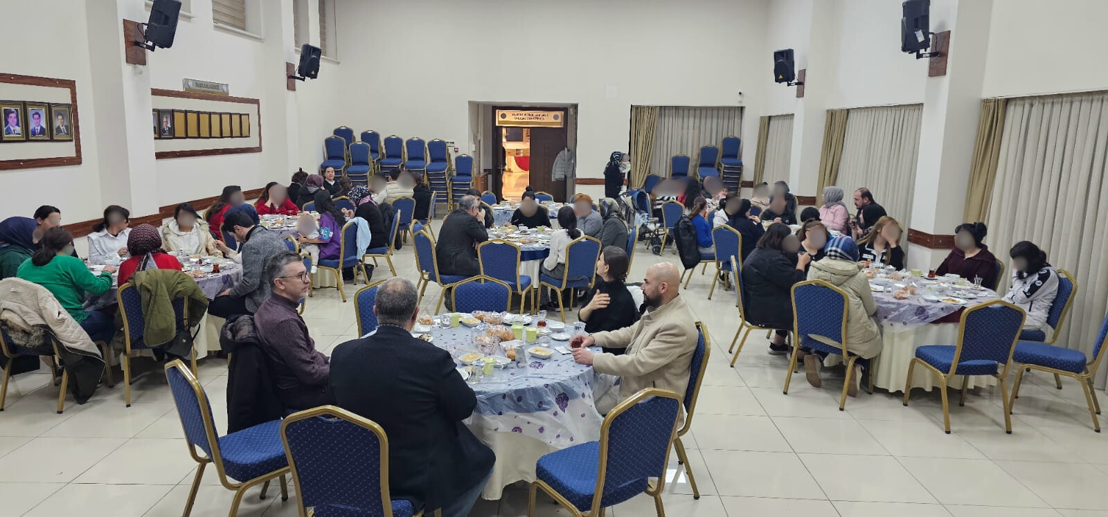 5. Bölge Eczacı Odası Çocuklarla İftarda Buluştu