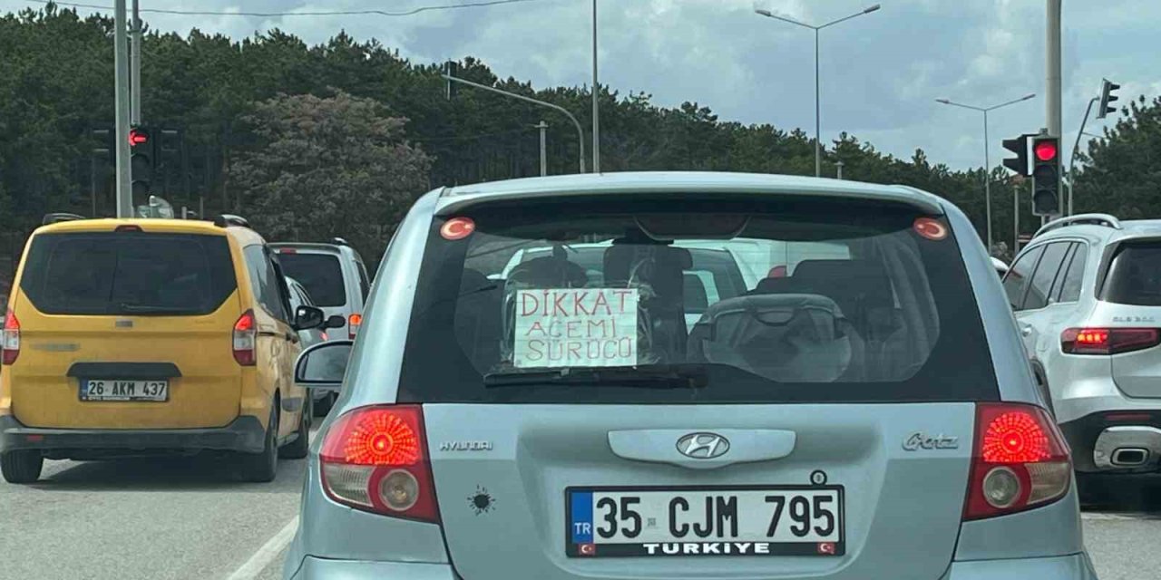 Eskişehir’de sürücünün aracına astığı not dikkat çekti