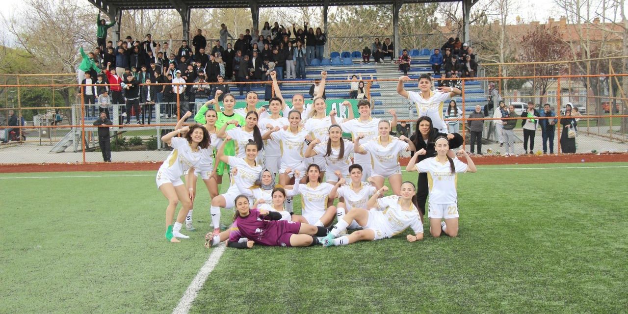 Genç Ülkümspor avantajı kaptı!
