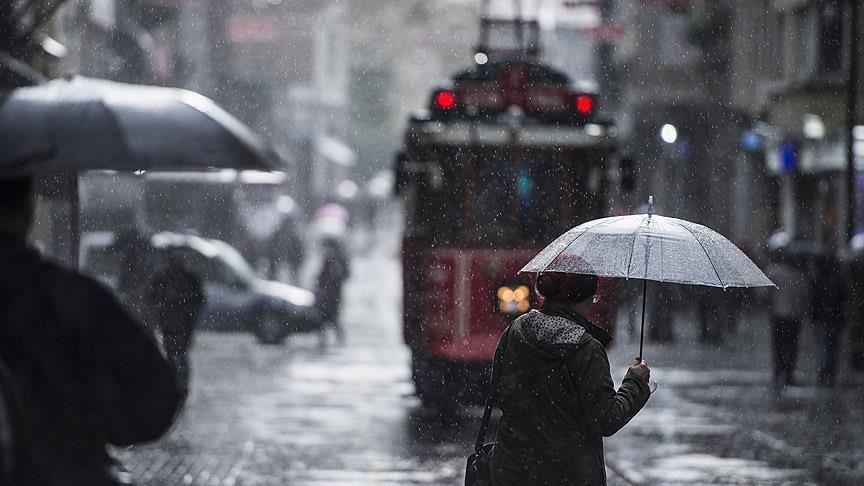 İstanbul'da sağanak ve fırtına