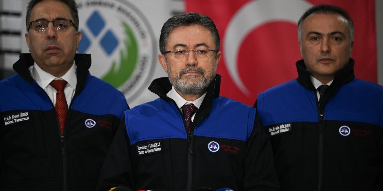 Bakan Yumaklı'dan işletmelere 'tavuk döner' uyarısı