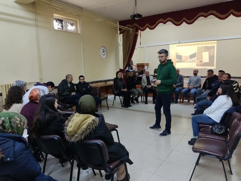 Konya'da Ebeveyn Okulu ve Aile Okulu programları yapıldı