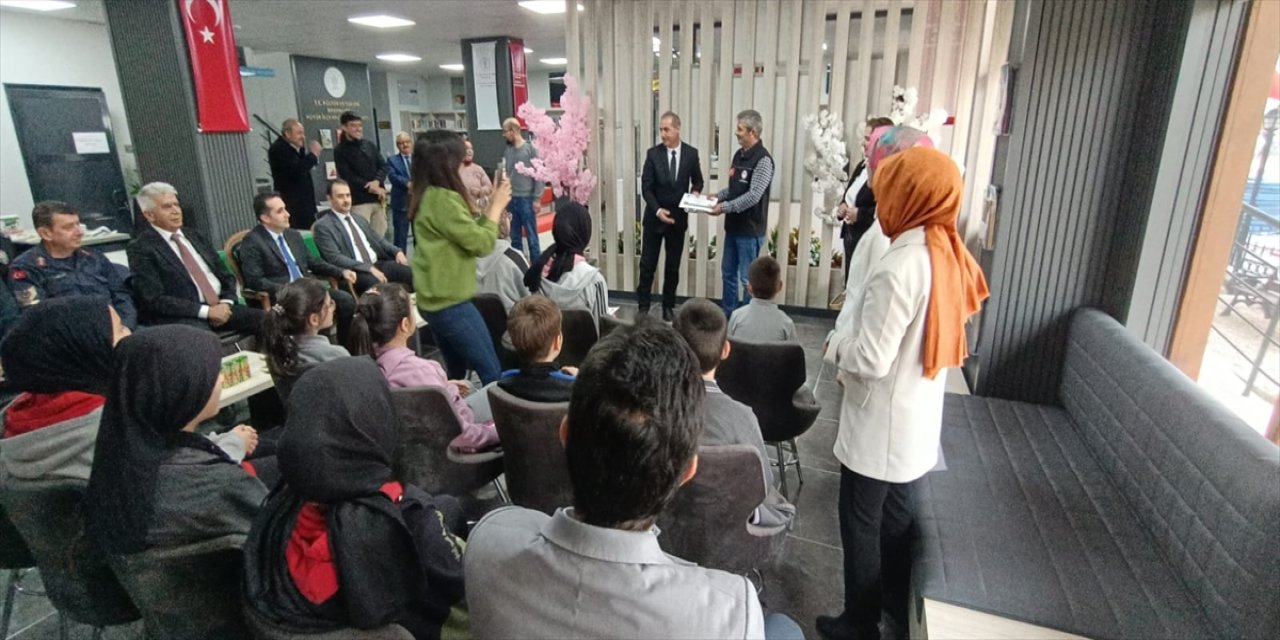 Konya'da kitap okuyanlar ödüllendirildi