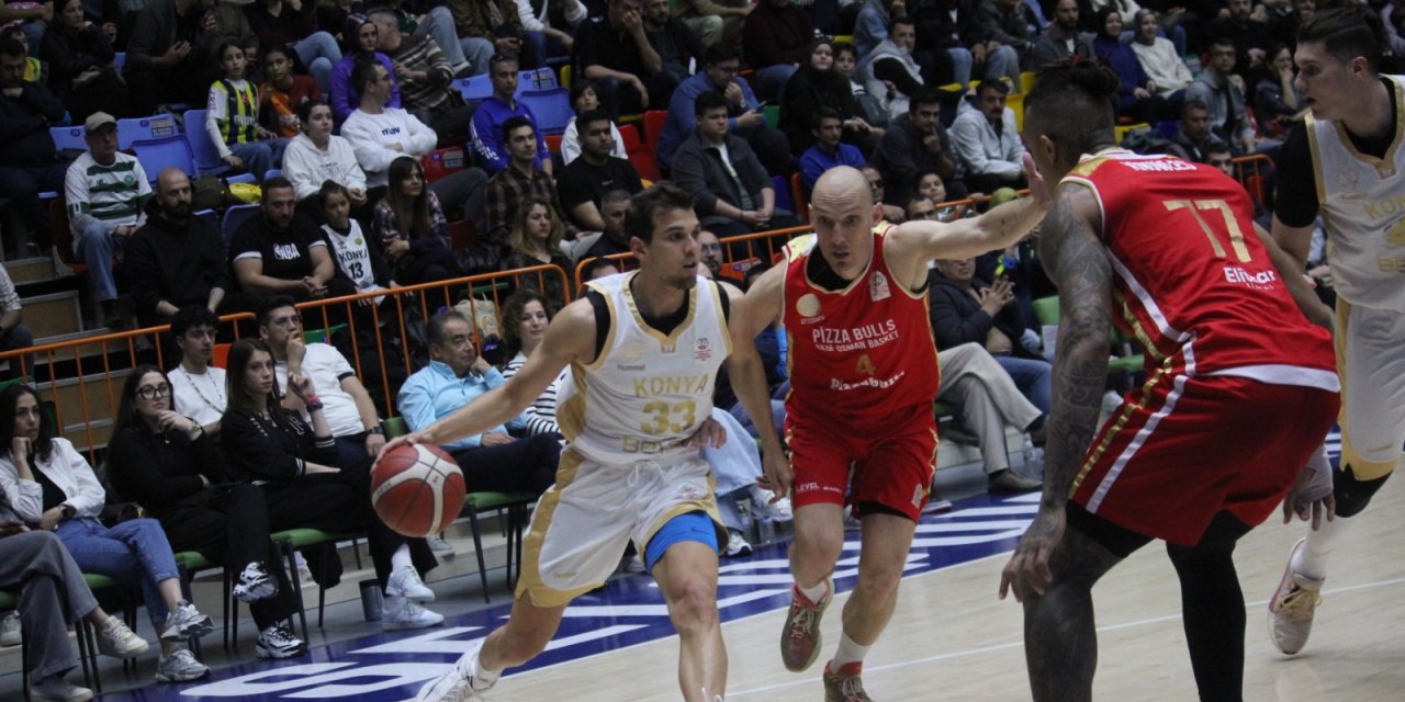 Konya Büyükşehir evinde rahat kazandı! 96-84