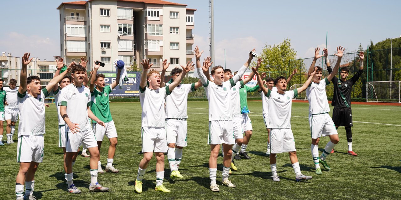 Konyaspor'un Genç Kartallar'ı çeyrek finalde!