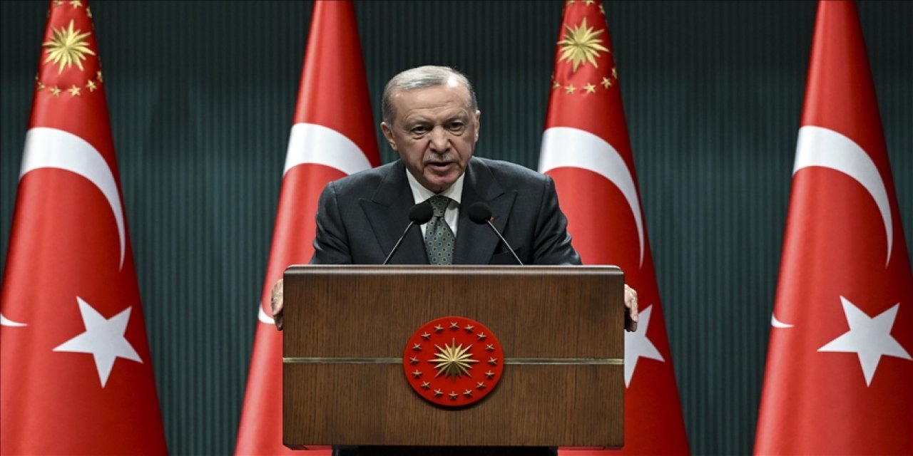 Cumhurbaşkanı Erdoğan: 25 bin yeni öğretmen ataması sürecini başlattığımızın müjdesini paylaşmak istiyorum
