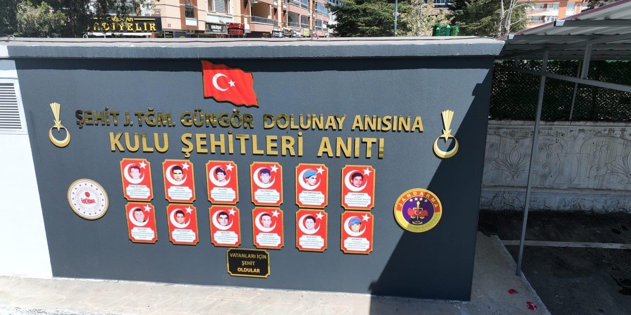 Konya'da şehitler için anıt yapıldı