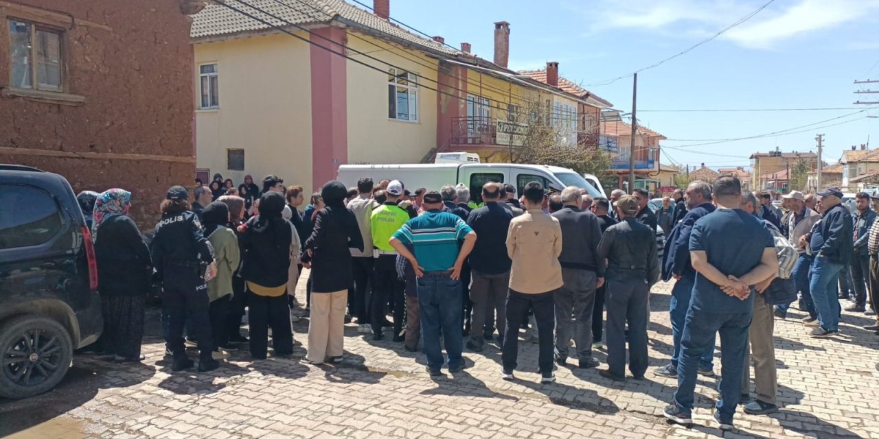 Konya’da kansere yenik düşen komisere son görev