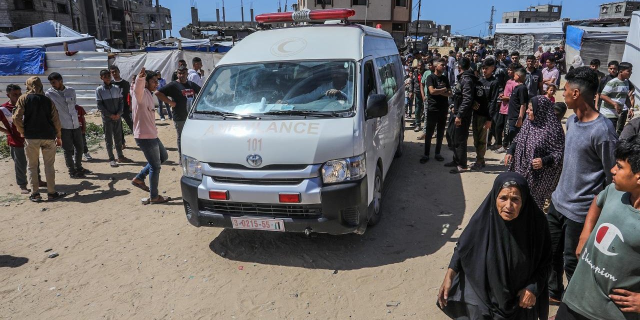Katil İsrail'in saldırılarında çoğu çocuk ve kadın 19 Filistinli hayatını kaybetti