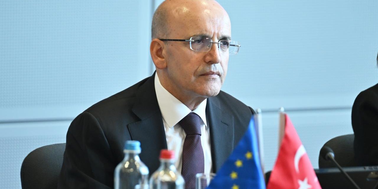 Bakan Şimşek: Uyguladığımız program yolunda gidiyor