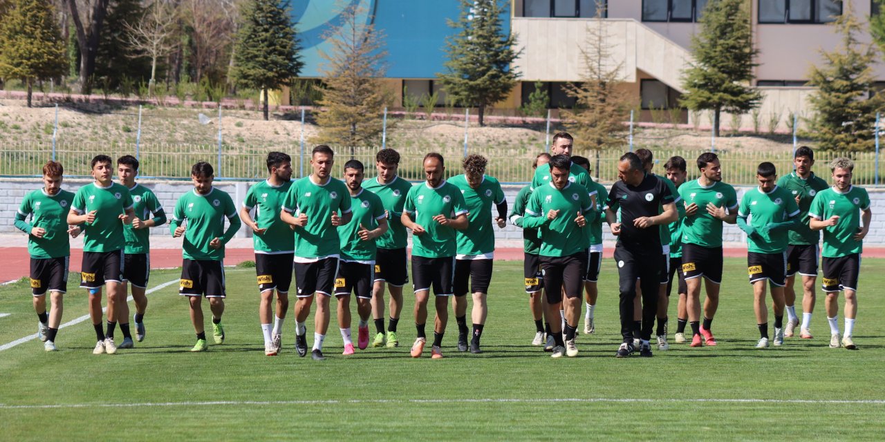 1922 Konyaspor, sezonun son maçı için yola çıkıyor