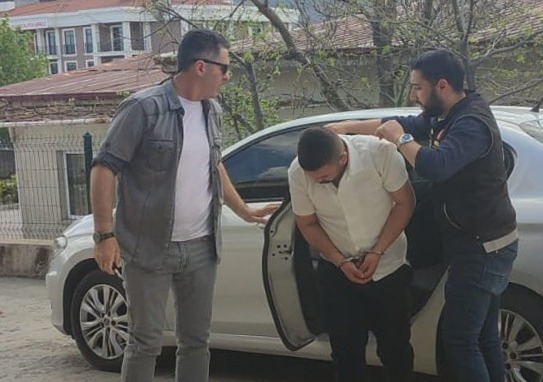 Konya'da Otobüste Şok Baskın!