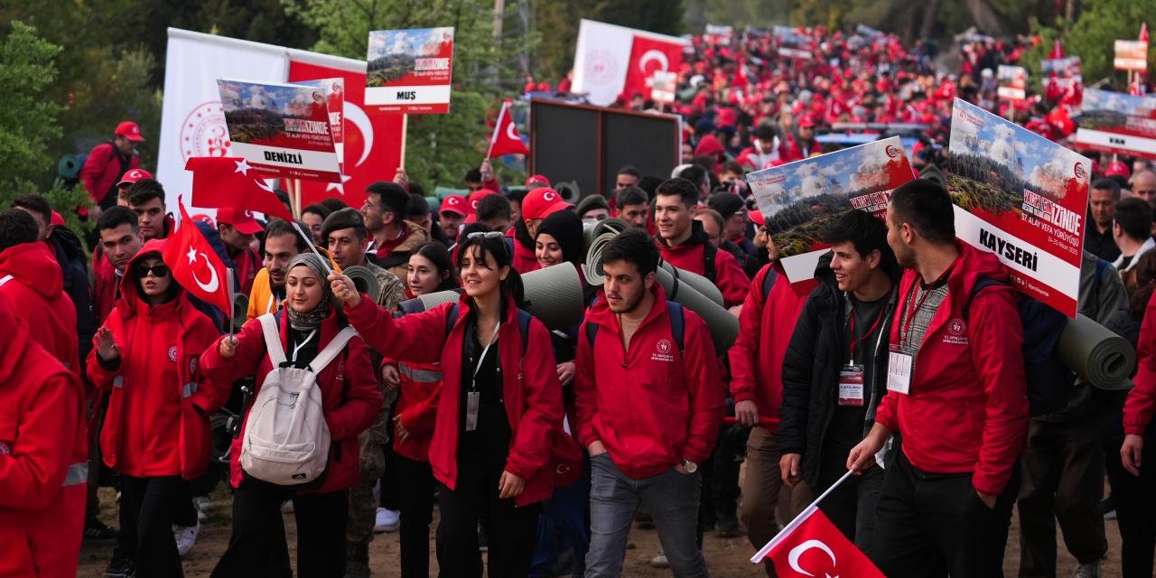 Gelibolu Yarımadası'nda 57. Alay Vefa Yürüyüşü başladı