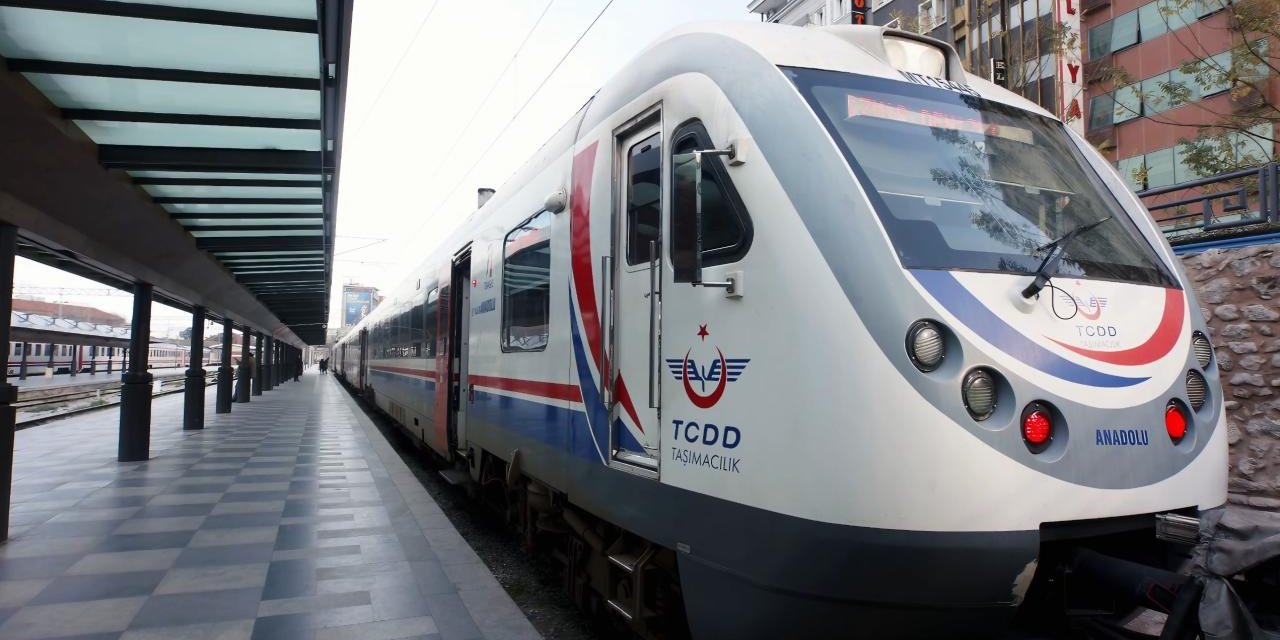 Demir yollarında yeni sürüş yöntemleriyle 270 bin litre yakıt tasarrufu sağlandı