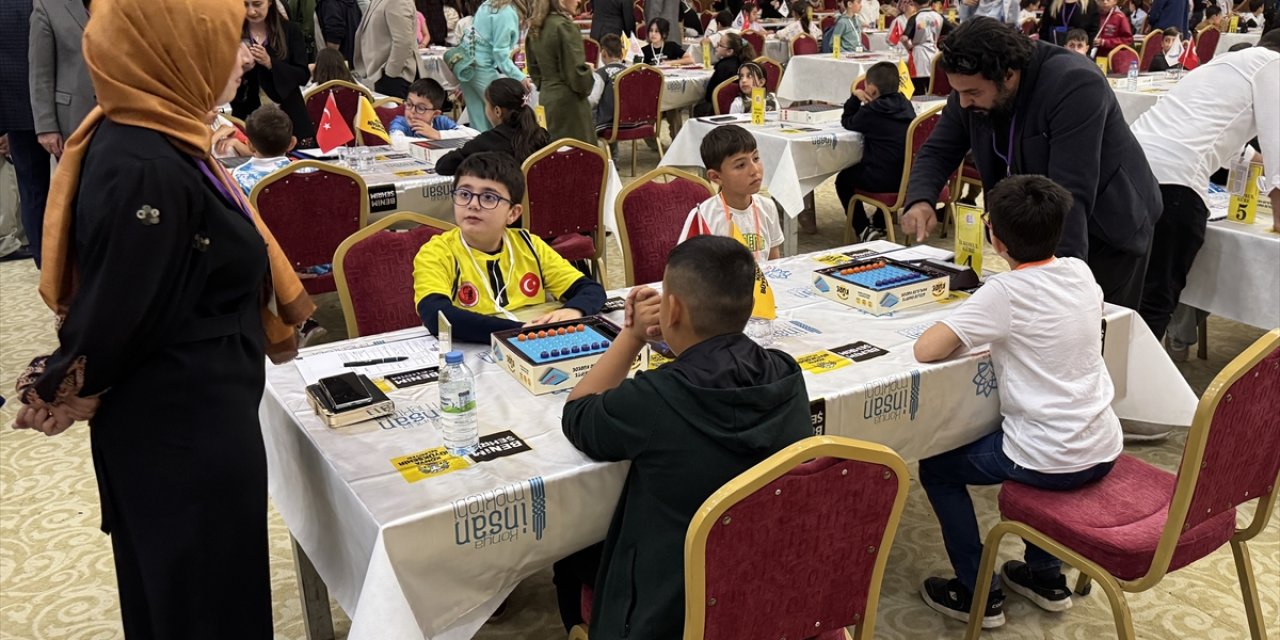 Konya'da 6. Akıl ve Zeka Oyunları yarışması başladı