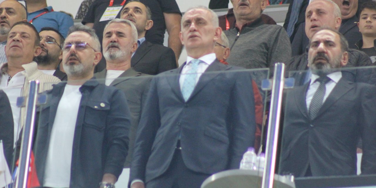 Konyaspor'da Başkan Korkmaz'dan açıklama! 'Hakemler puan tablosundaki ihtiyaca göre davranıyor'
