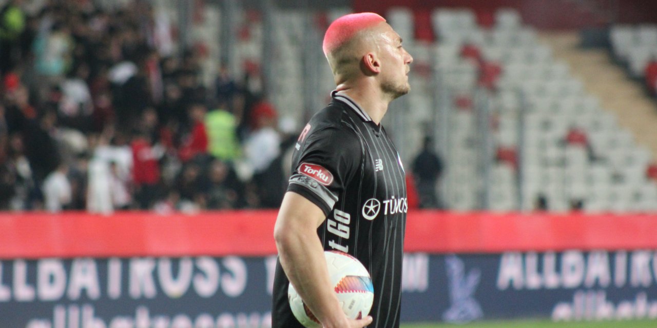 Konyaspor'da Uçar'dan Kramer'in kaçırdığı penaltı hakkında açıklama!