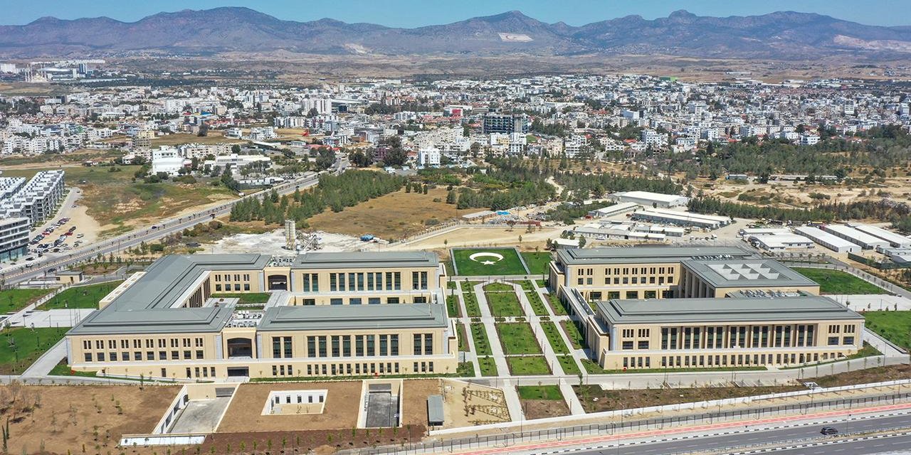 KKTC Cumhuriyet Yerleşkesi açıldı