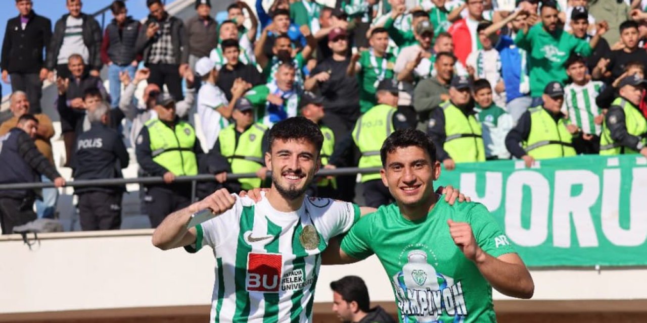 Konyasporlu genç futbolcu alt ligde şampiyonluk yaşadı!