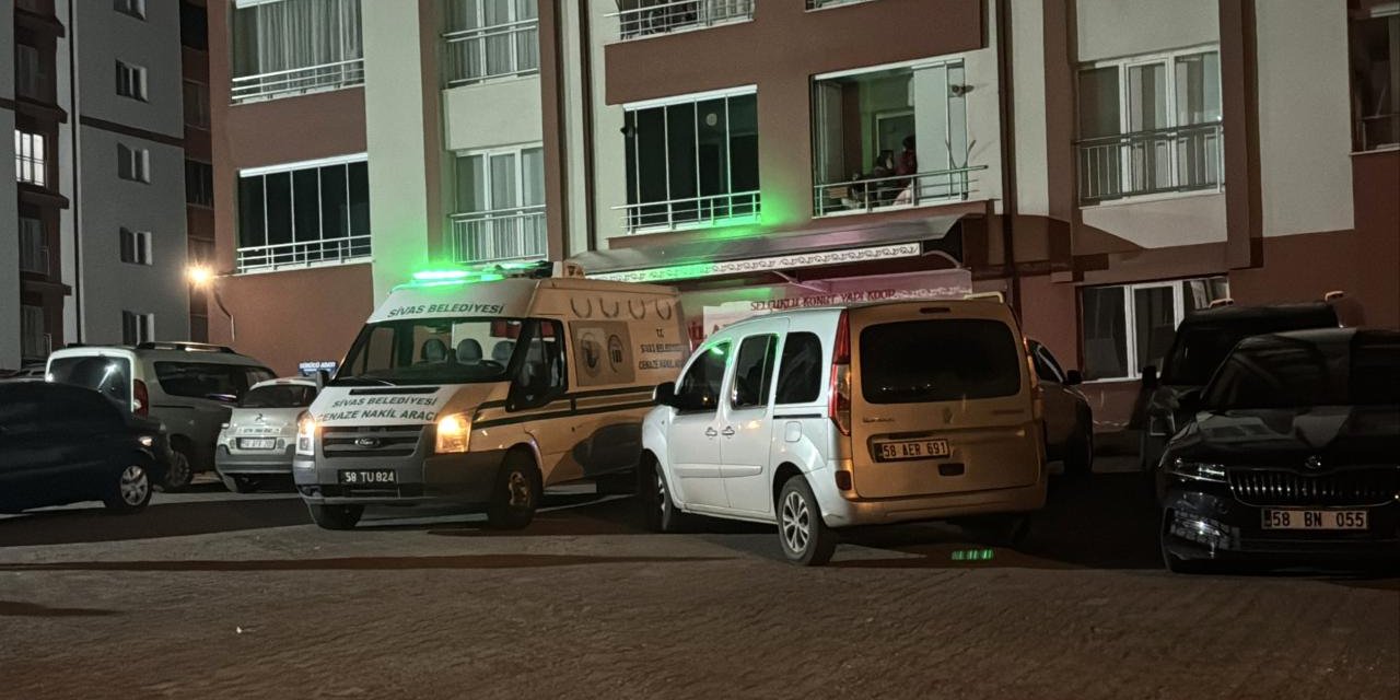 Sivas'ta iki kardeş evlerinde ölü bulundu