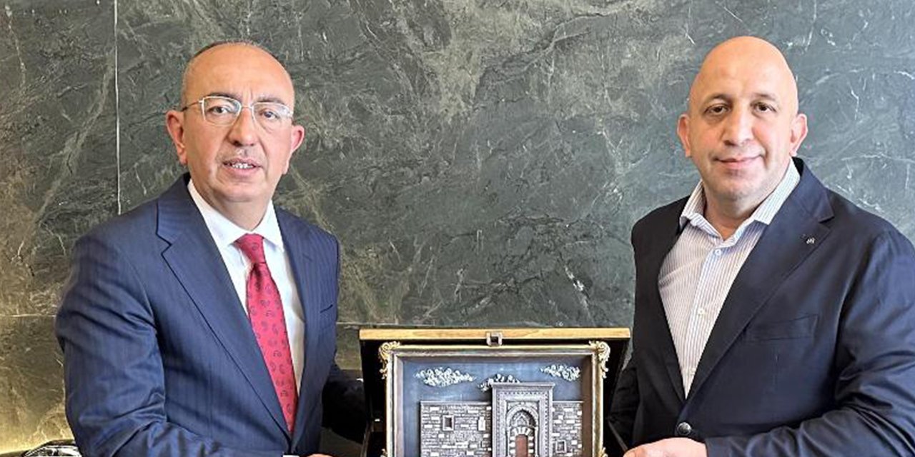 Başkan Kavuş’tan Mekpan Panel’e Teşekkür Ziyareti