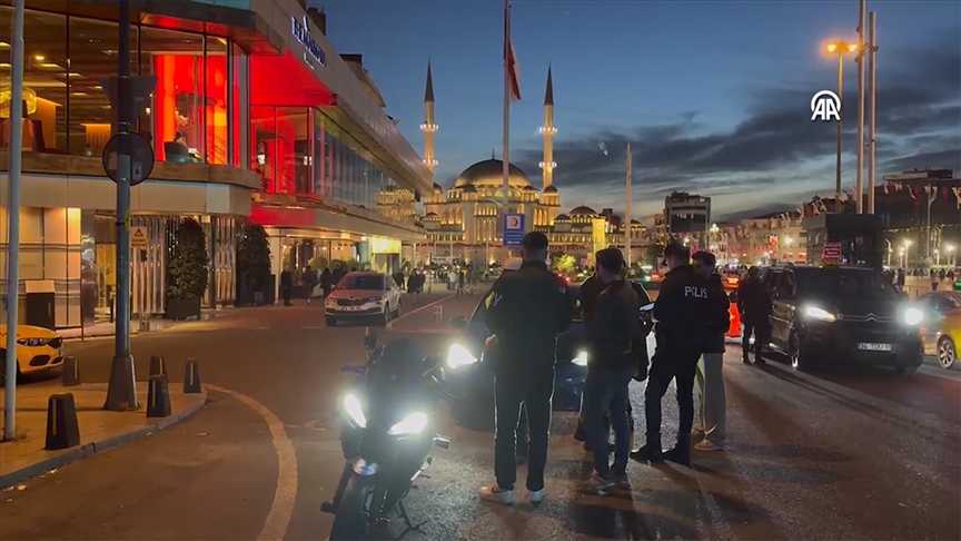 Huzur İstanbul uygulamasında 975 kişi gözaltına alındı