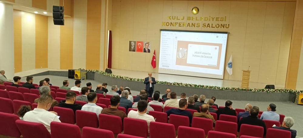 Konya'da 'Değerleriyle Güçlü Ailem' programı gerçekleşti