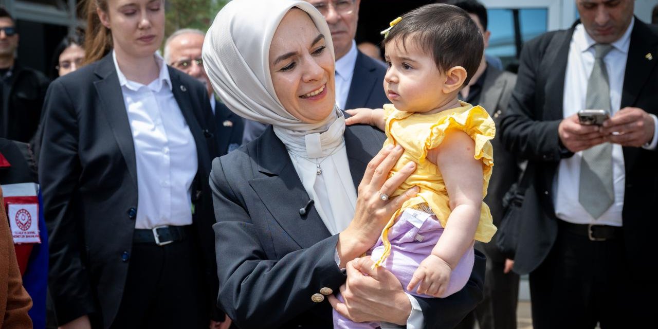 Bakan Göktaş: Her daim Gazzeli çocuklarımızın yanında olmaya devam edeceğiz