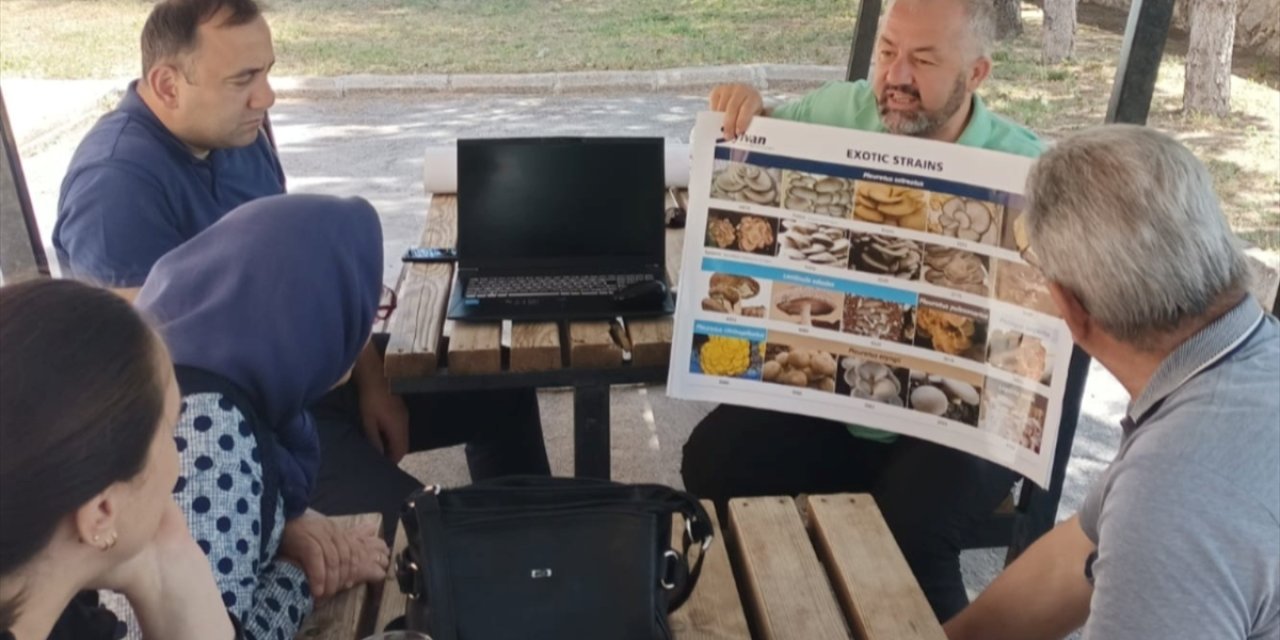 Seydişehir’de mantar avcılığı eğitimi verildi!