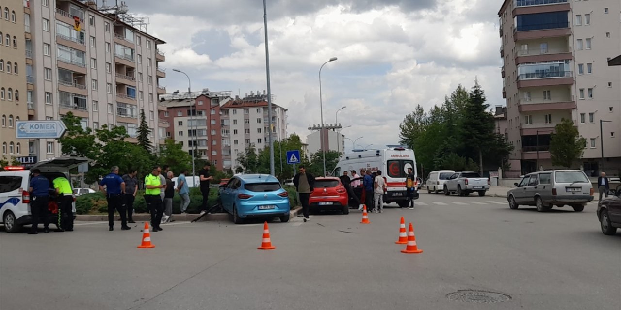 Seydişehir'de trafik kazasında 2 kişi yaralandı