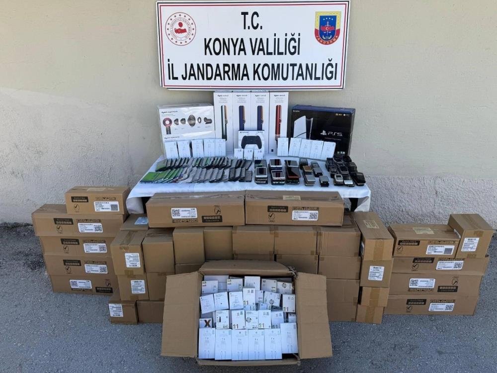 Konya'da jandarmadan kaçakçılara operasyon