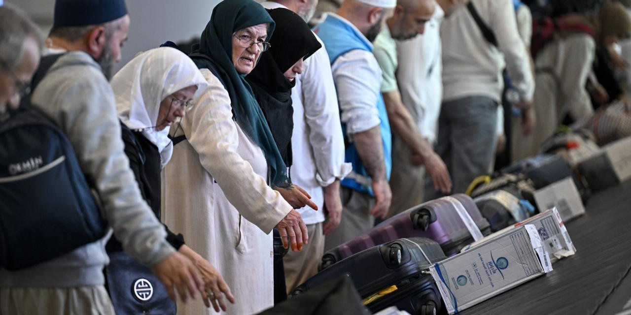 Hacılar dönüş yolunda
