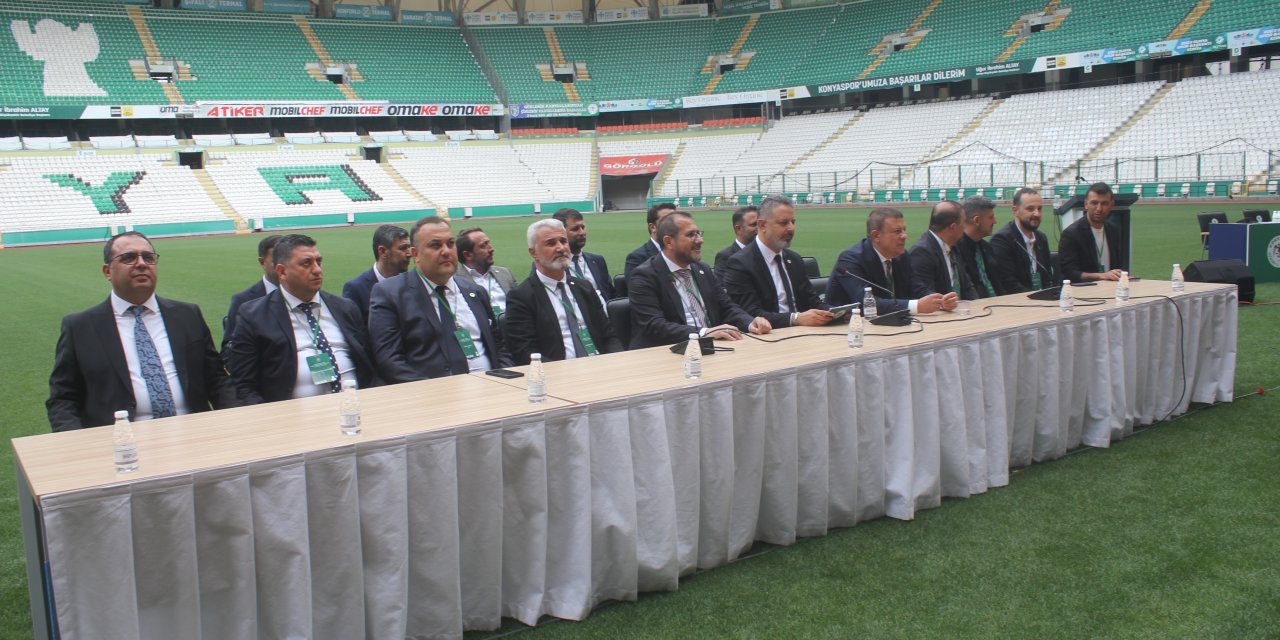 Konyaspor'da geçmiş yönetim alacaklarının ne kadarını hibe edecek? Korkmaz'dan açıklama