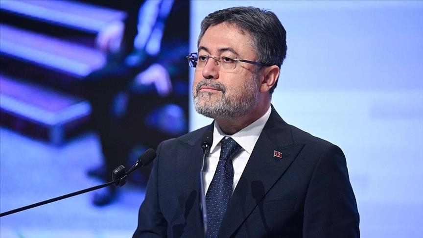 Bakan Yumaklı'dan 'Dünya Çölleşme ve Kuraklıkla Mücadele Günü' mesajı