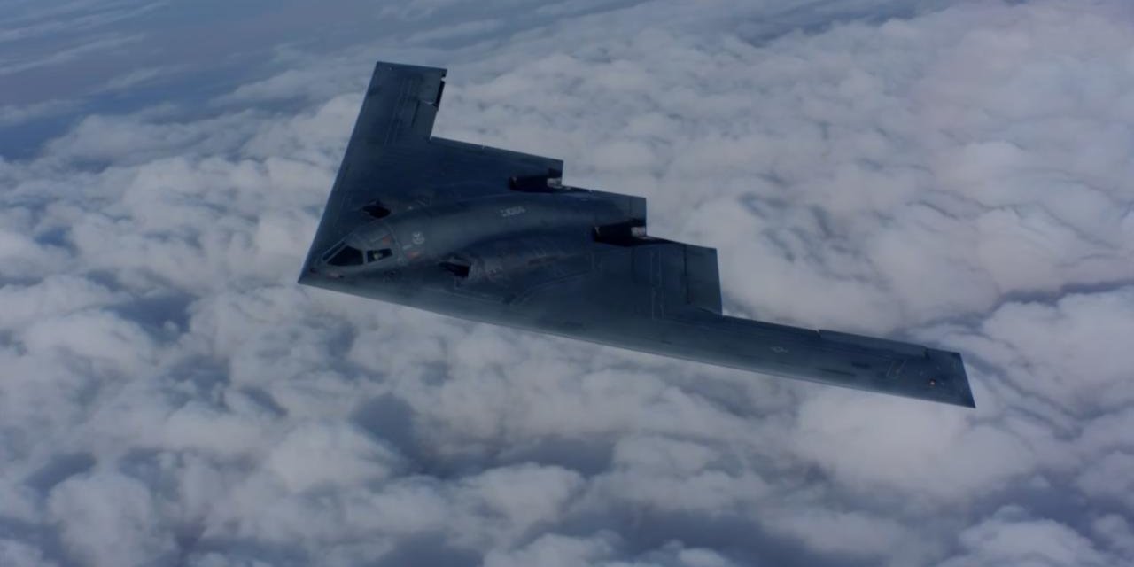 ABD'nin B-2 gizli bombardıman uçakları Guam Adası'na doğru hareket etti