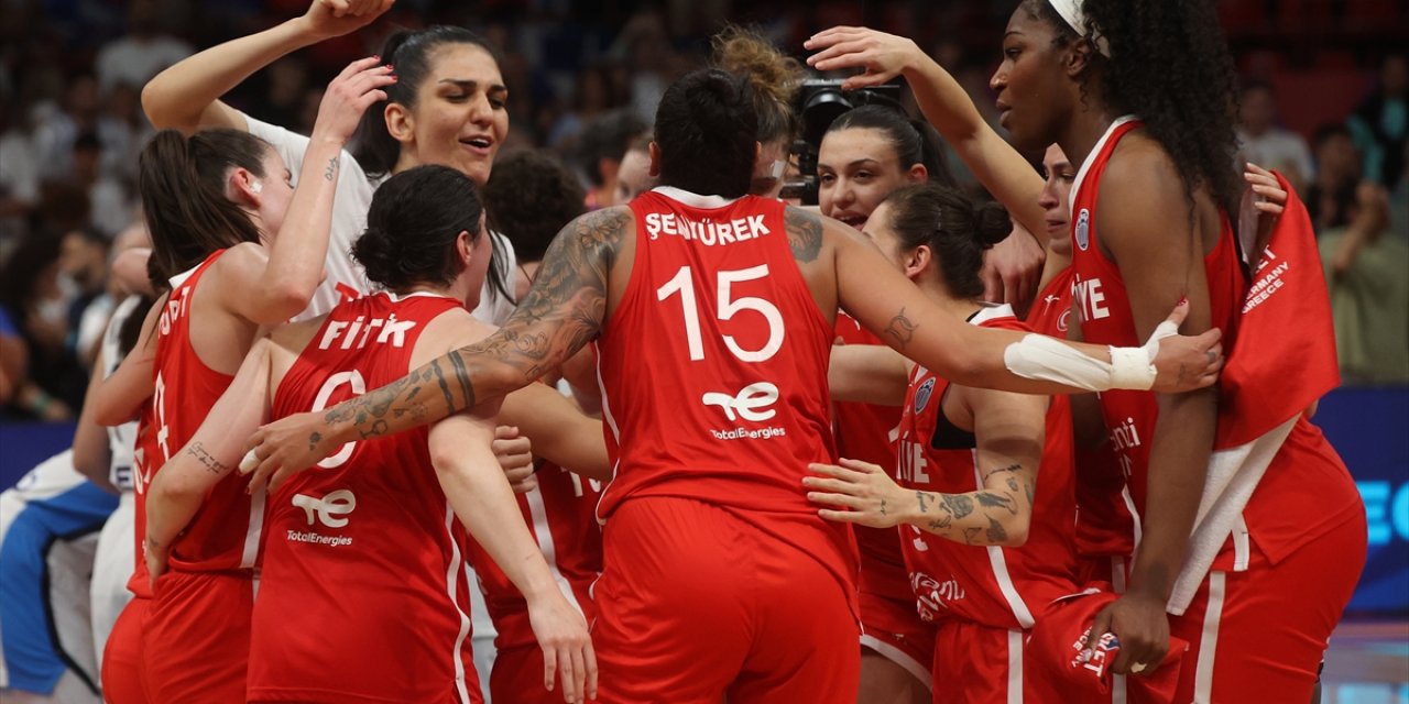 Potanın Perileri Çeyrek Finalde