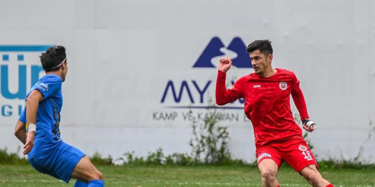 Konyaspor'da ayrılık! Altyapıdan yetişen orta saha takımdan ayrıldı