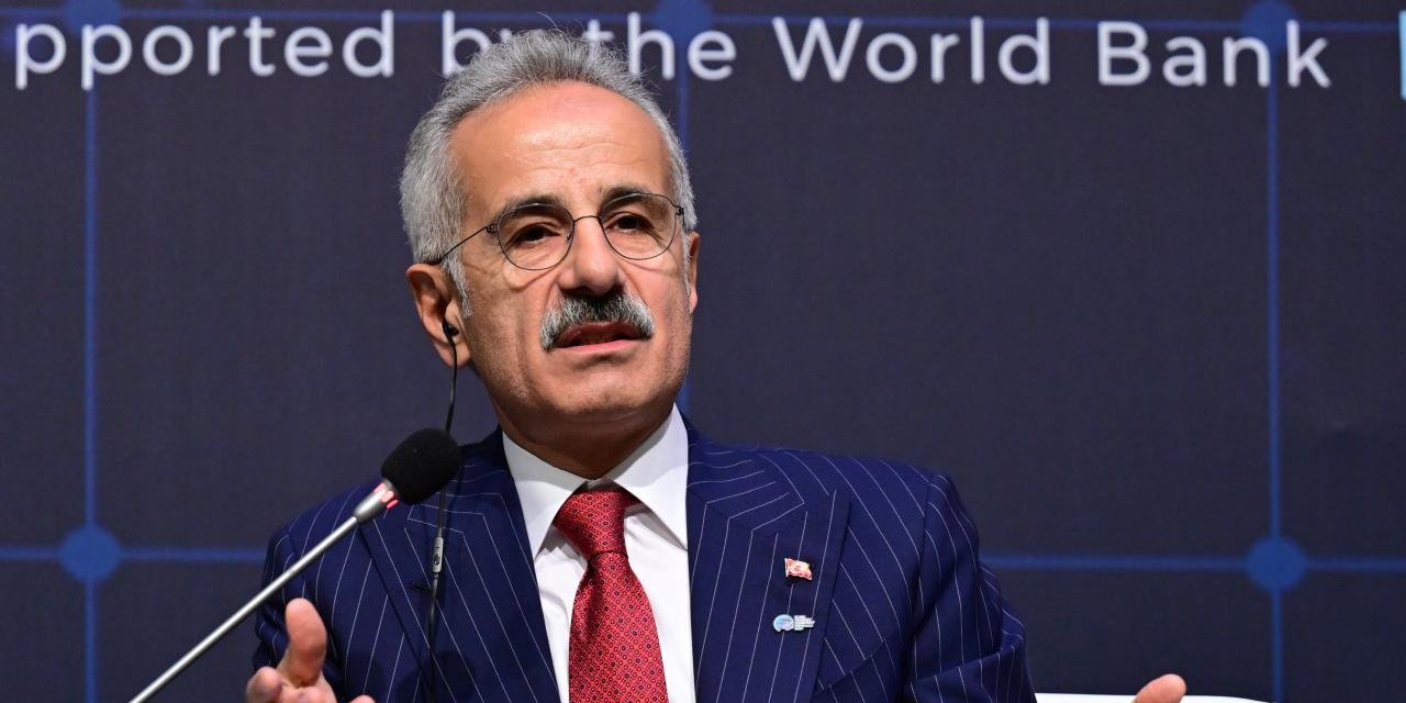 Bakan Uraloğlu: Kuzey güney eksenli koridorlar noktasında çalışmalar yapıyoruz