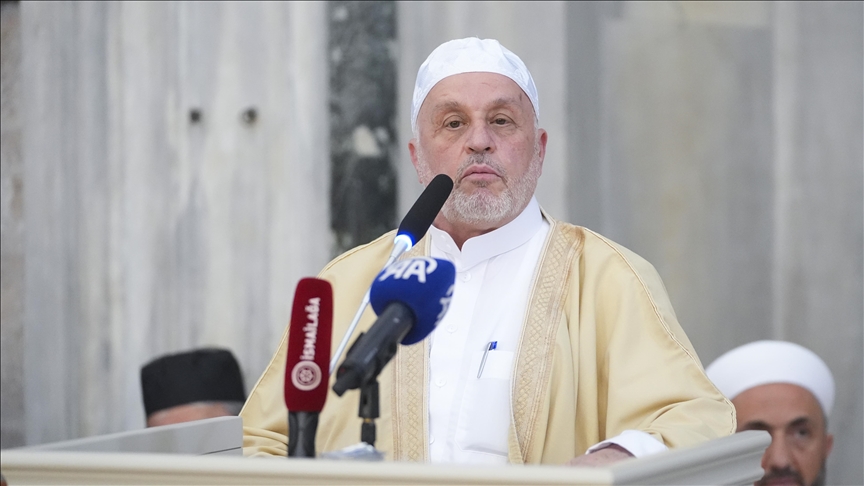 Suriye Vakıflar Bakanı Şükri'den, Türk öğrencilerine davet!