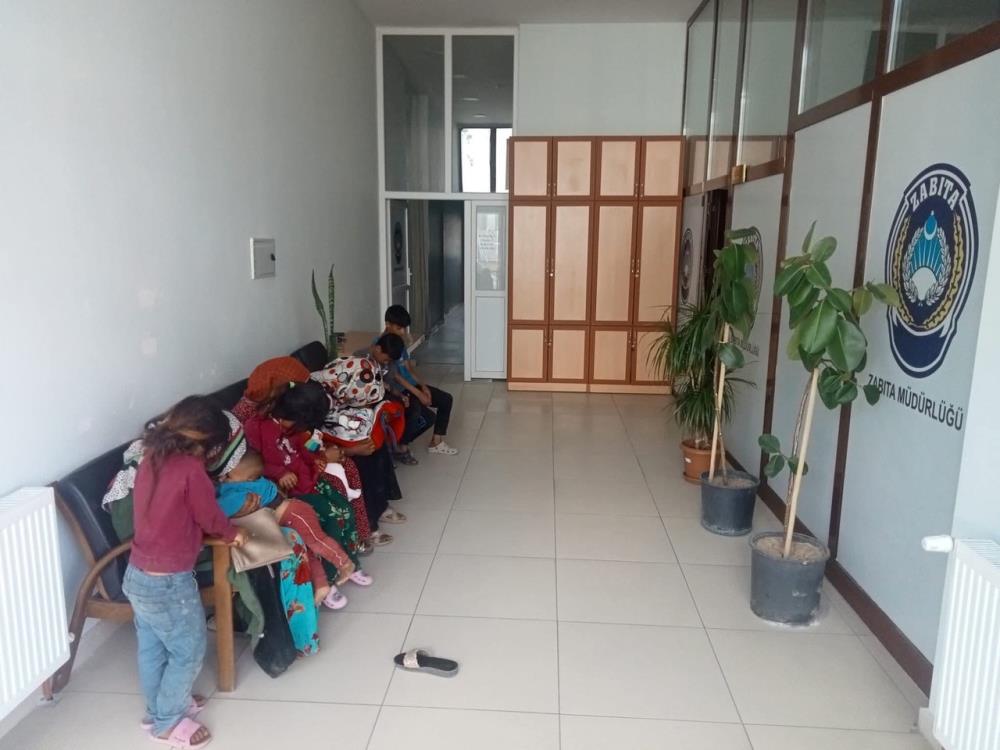 Kulu Belediyesi’nden Dilencilere Müdahale!