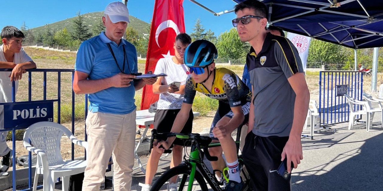 Konyalı bisikletçi Çetintaş, Üsküp'te Türkiye'yi temsil edecek