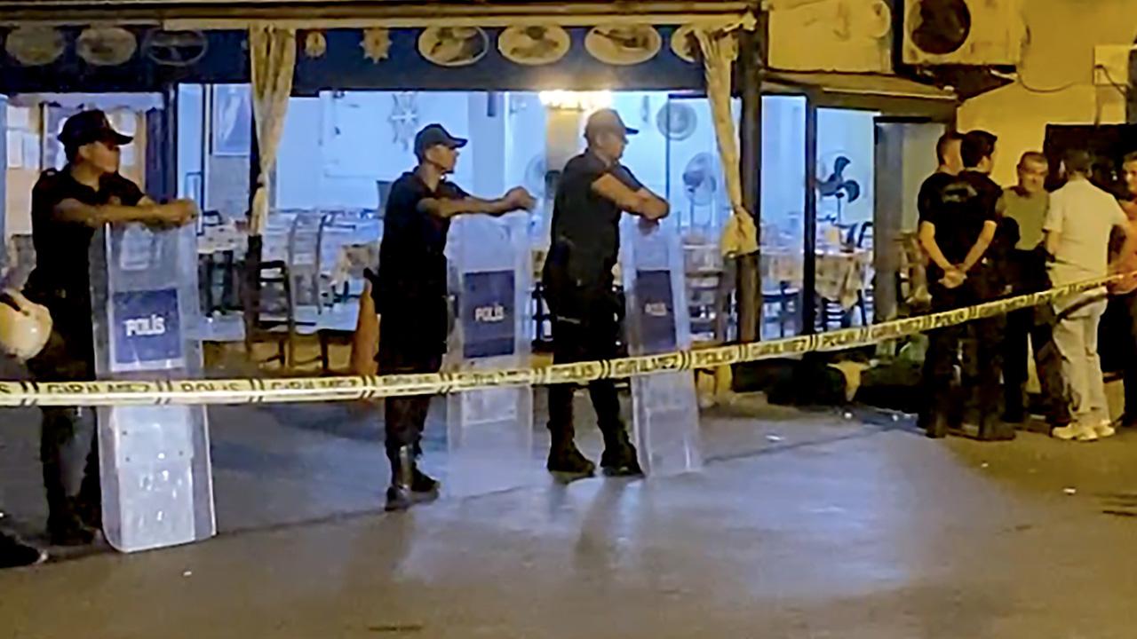 Restoranda hesap tartışması kanlı bitti! Yaralılar var