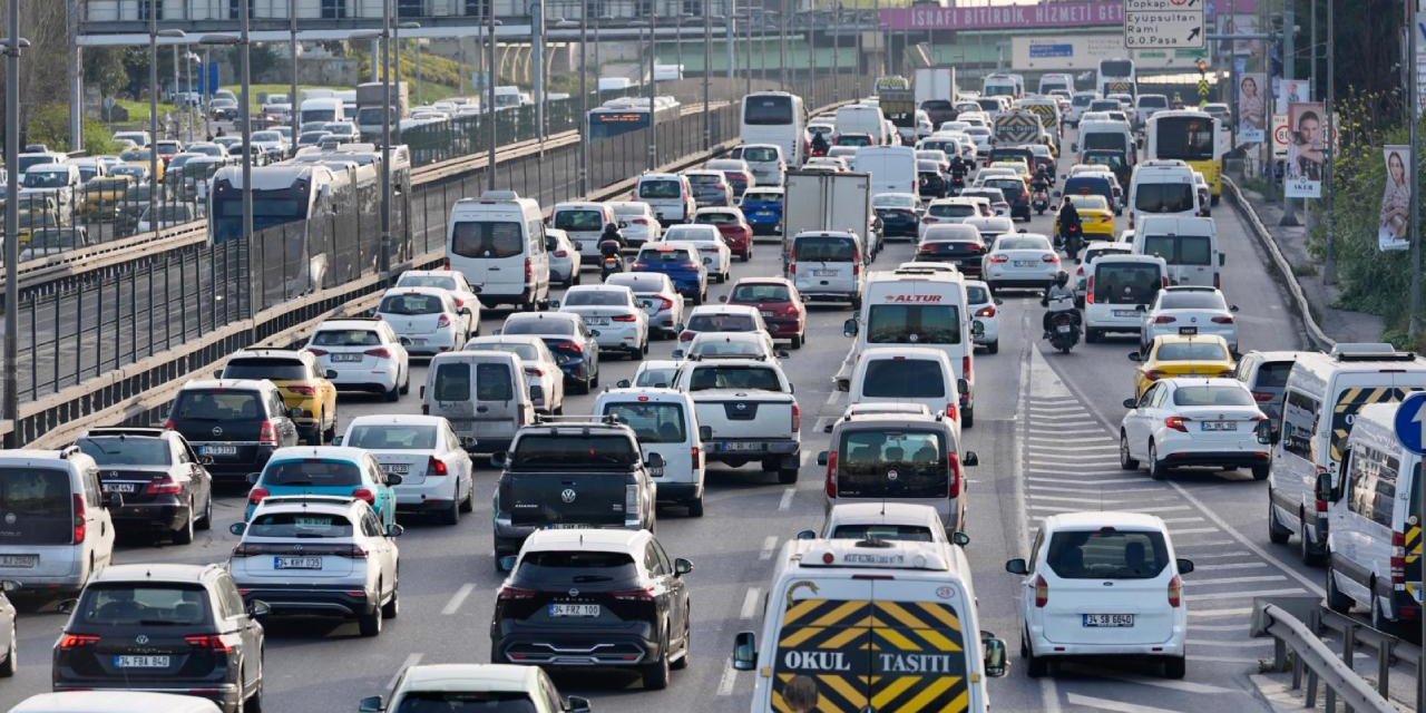 Trafikteki toplam araç sayısı haziranda 184 bin 554 arttı