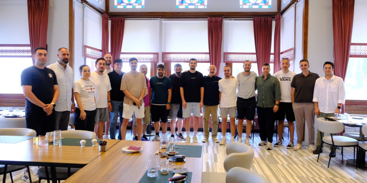 Konya Büyükşehir Ev Sahipliğinde Basketbola Ortak Akıl