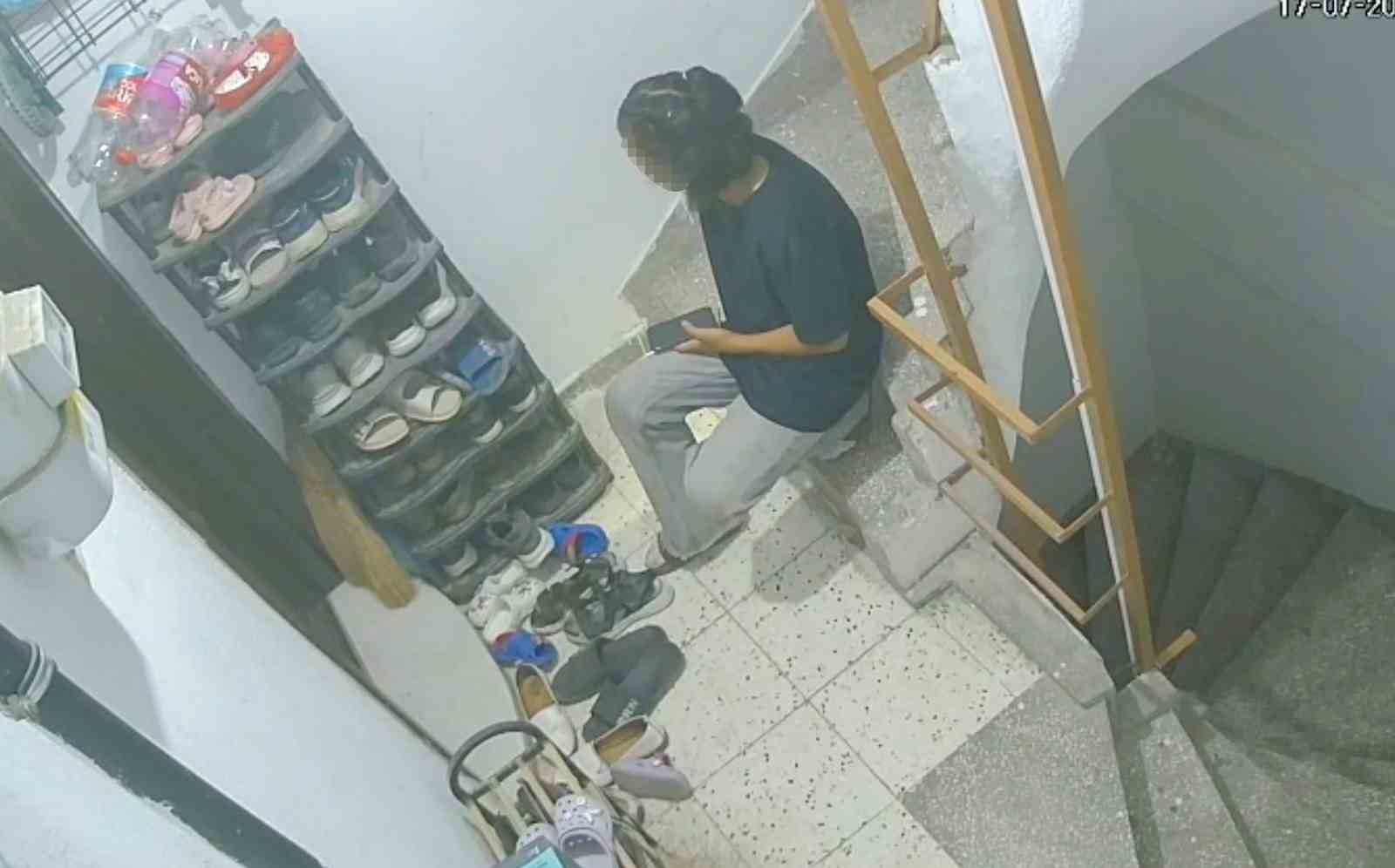 Ayakkabı hırsızı güvenlik kamerasına yakalandı!