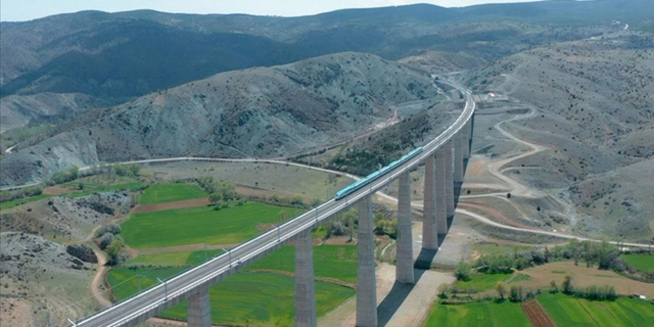 Türkiye'nin bölgesel demir yolu projesine 2,4 milyar euroluk yeşil finansman
