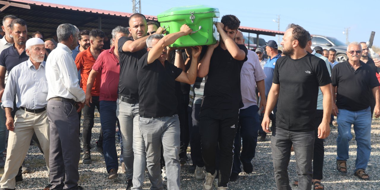Kavgayı ayırmak isterken aldığı bıçak darbesiyle hayatını kaybettiği ortaya çıktı