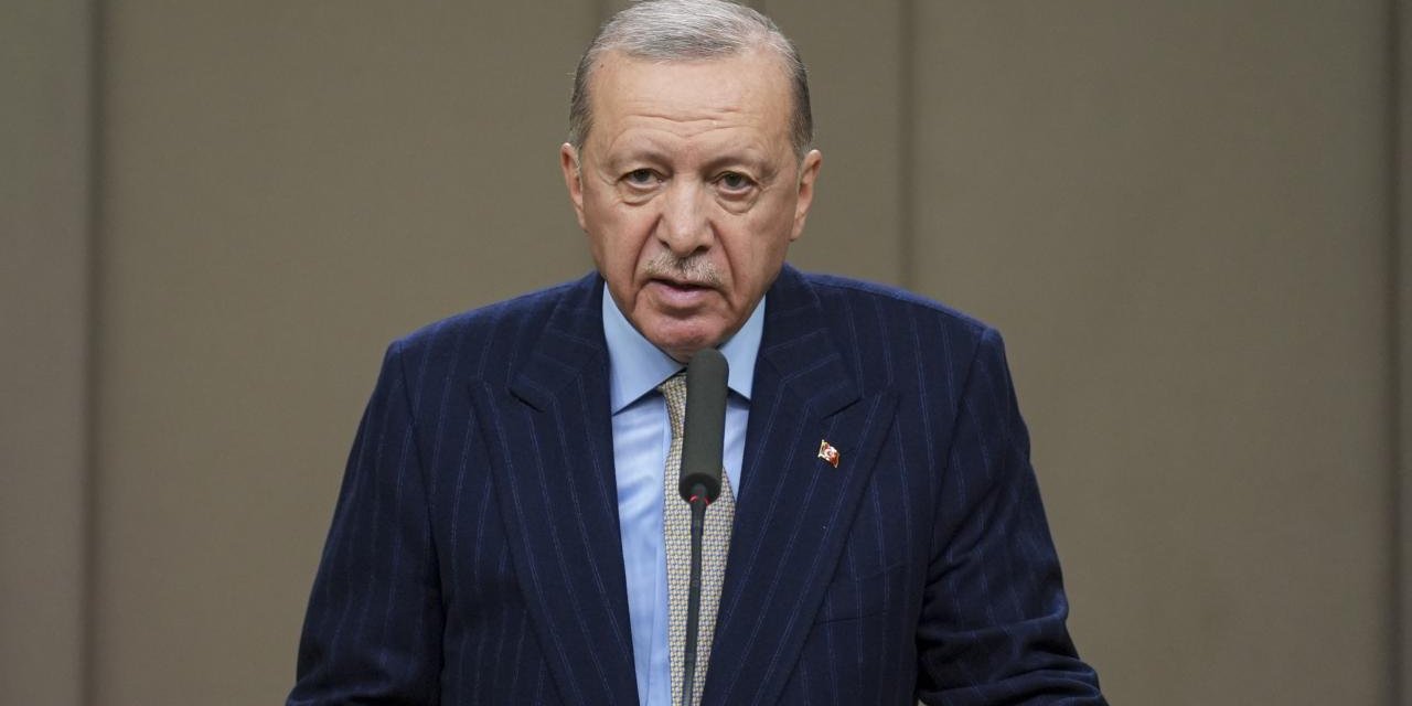 Cumhurbaşkanı Erdoğan'dan şehit ailelerine başsağlığı